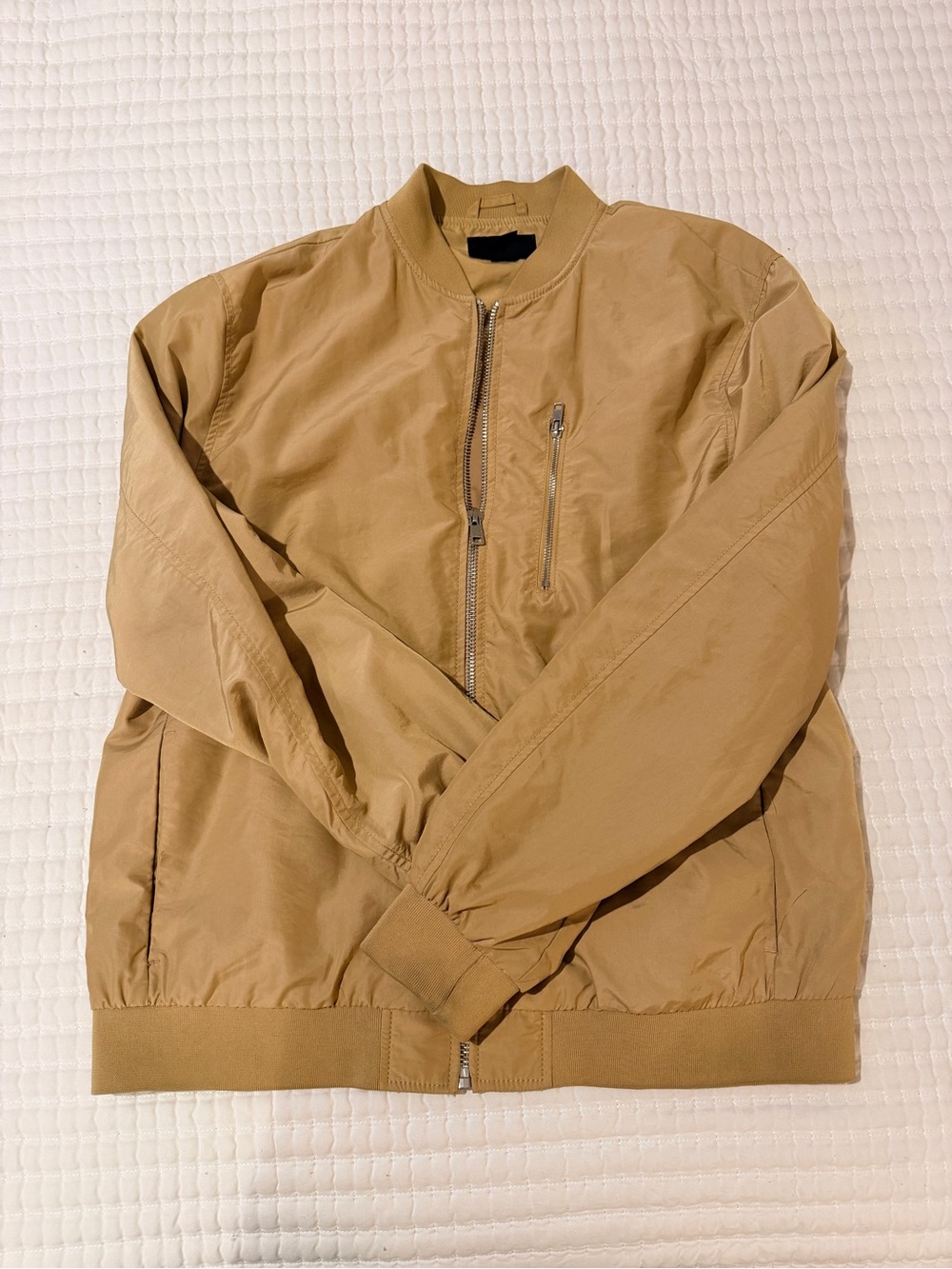 H&M bomber jacket - Picture 2 of 4